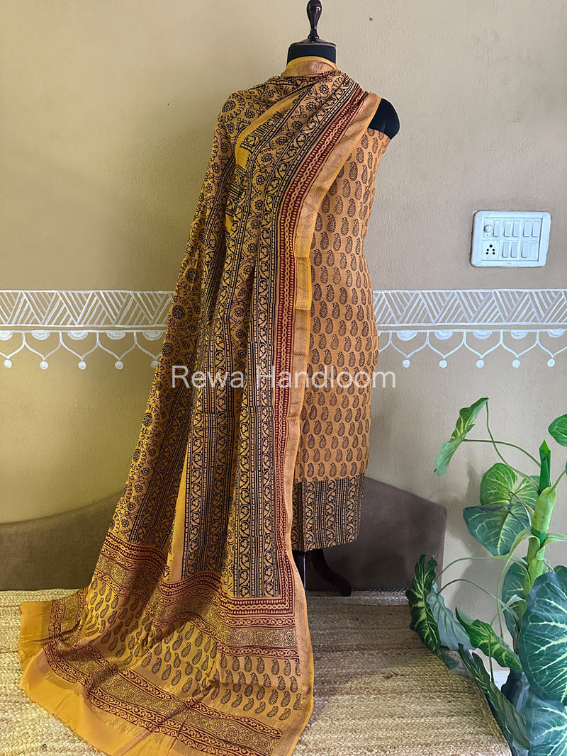 Maheshwari Yellow-Black Bagh Print Suit BSP0107
