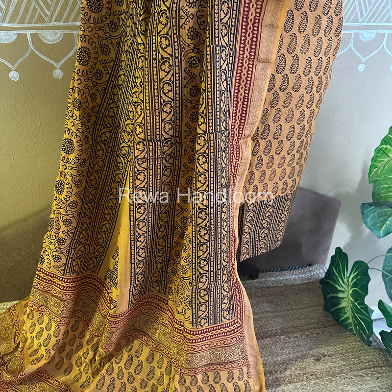  Bagh Print Suit