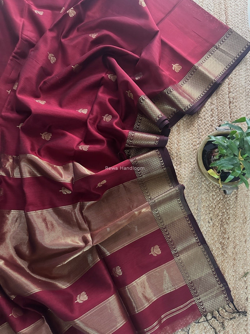Maroon Butta Zari Border Maheshwari Saree LLBS08