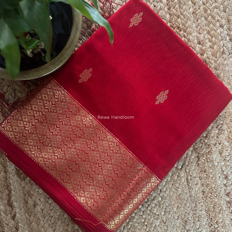 Maheshwari Red Flower Butti Saree NPS04