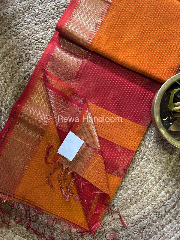 Maheshwari Zari Checks Saree