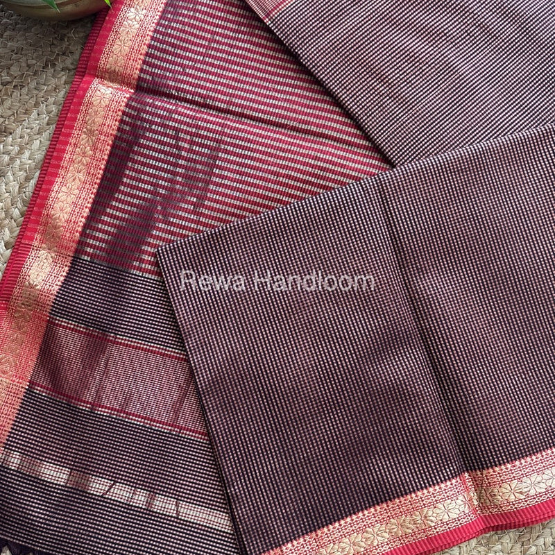 Maheshwari Brown Garbha Reshami Silk Saree GS125