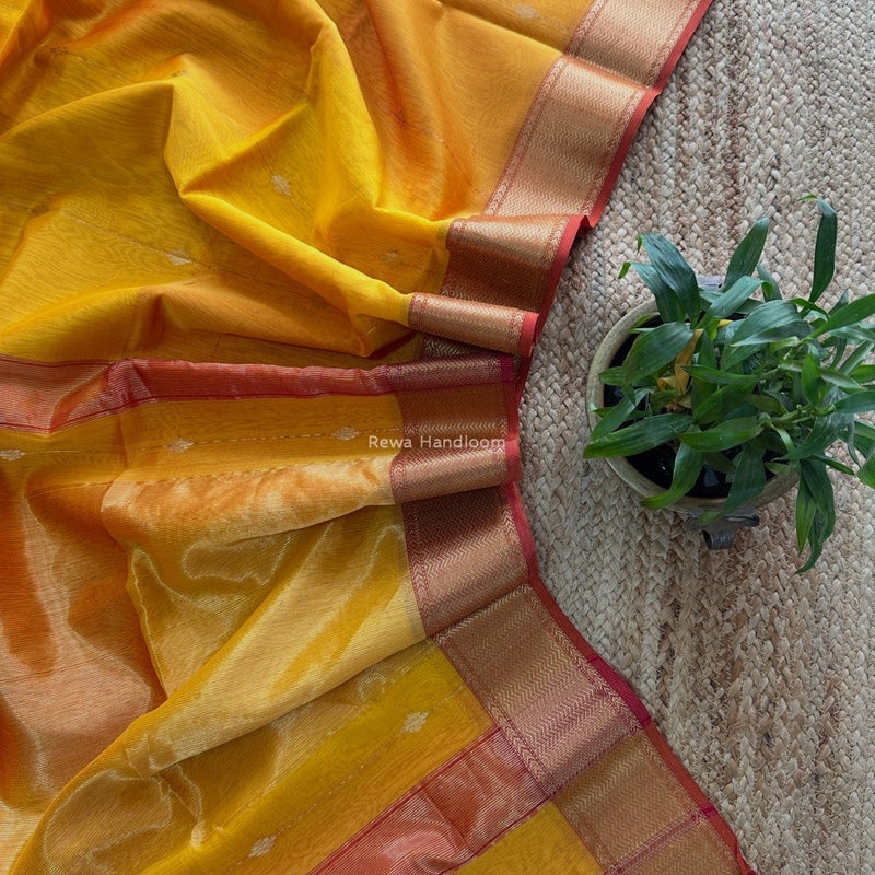 Maheshwari Golden Yellow Shaded Butti Saree SBBS011