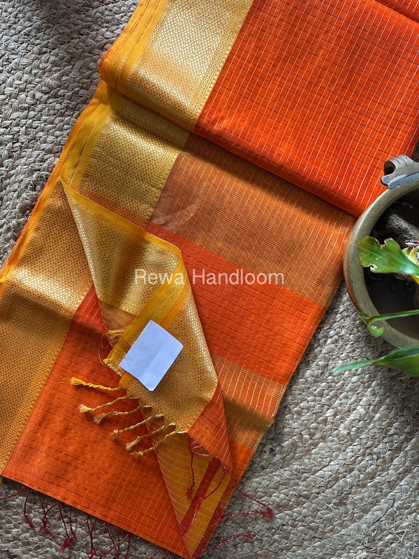 Maheshwari Zari Checks Saree