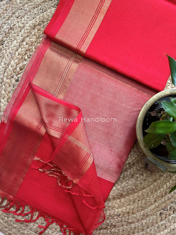 Exclusive Maheswari Self Checks Saree