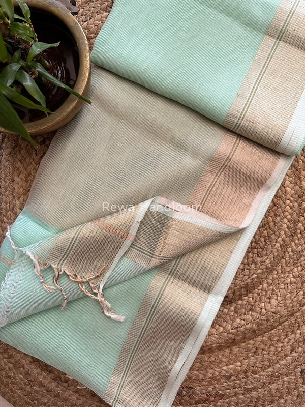 Exclusive Maheswari Self Checks Saree