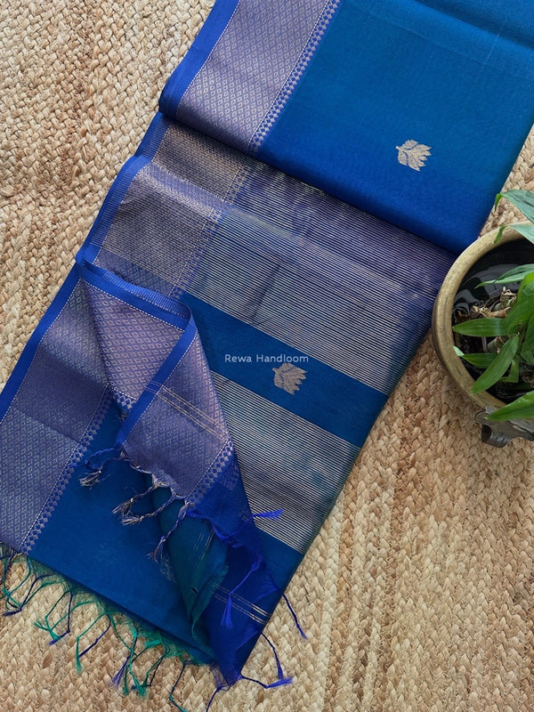 Butta Zari Border Maheshwari Saree