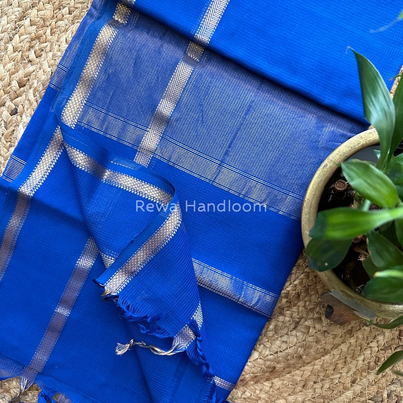 Exclusive Maheswari Self Checks Saree