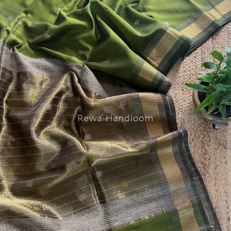 Maheshwari Butti Saree