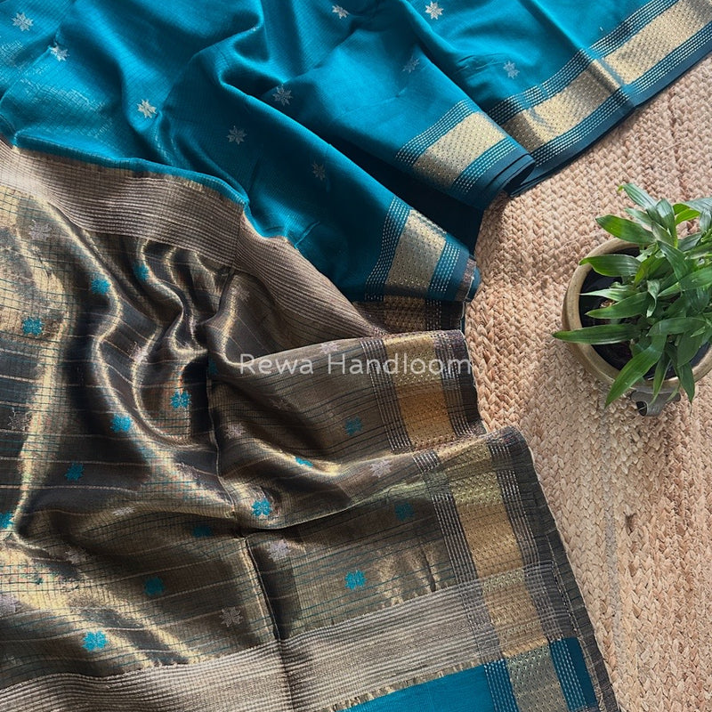Maheshwari Butti Saree