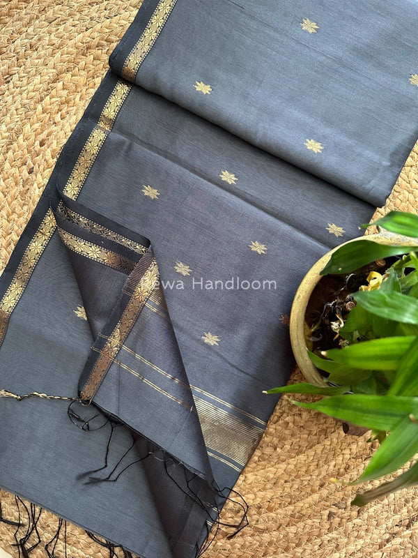  Zari Butti Maheshwari Saree
