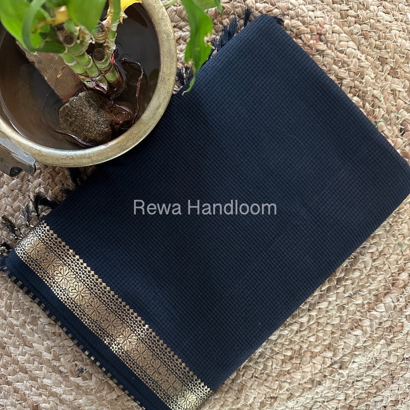 Maheshwari Black Garbha Reshami Silk Saree GS206