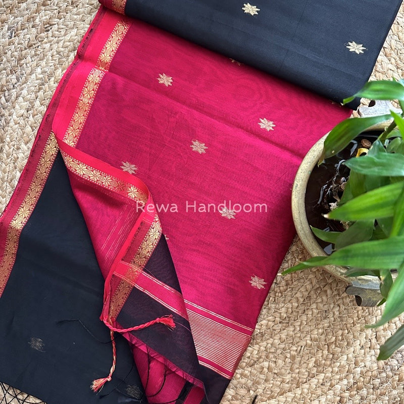  Zari Butti Maheshwari Saree