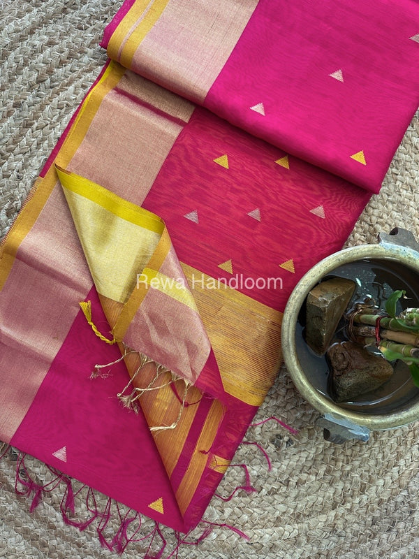  Zari Butti Maheshwari Saree