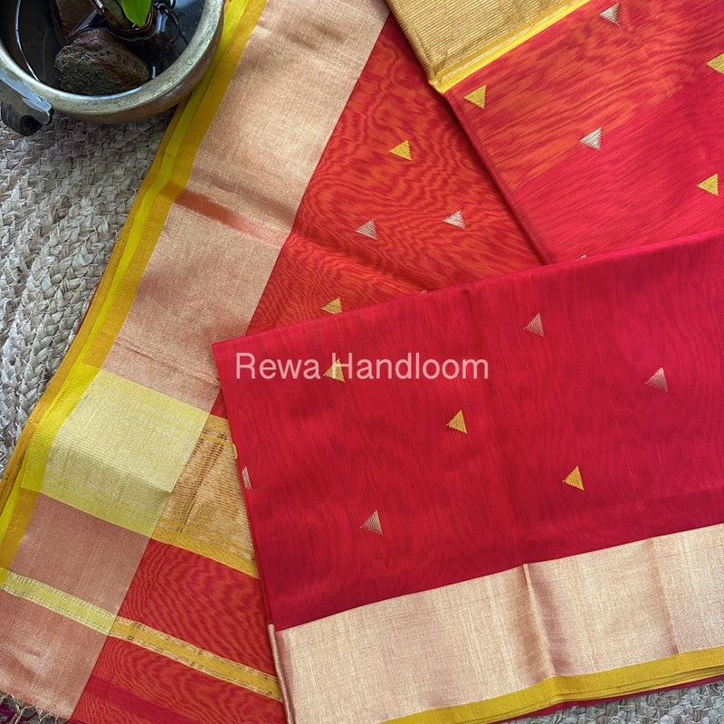  Zari Butti Maheshwari Saree