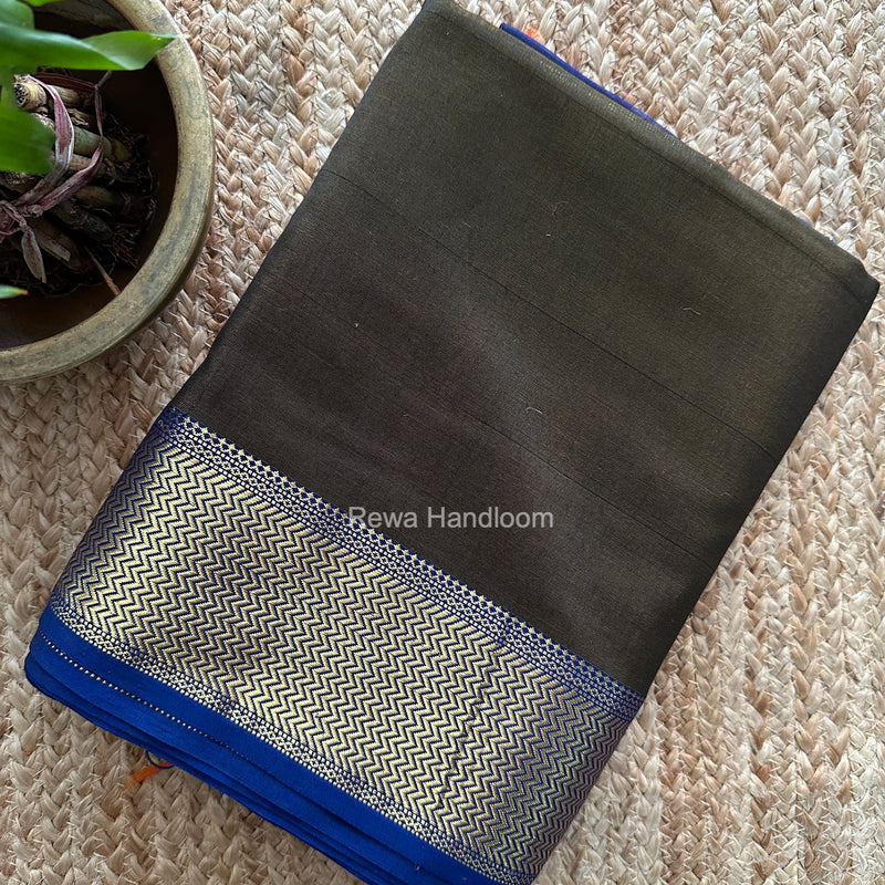 Maheshwari Navy Blue Shaded Plain Saree ZBPS018