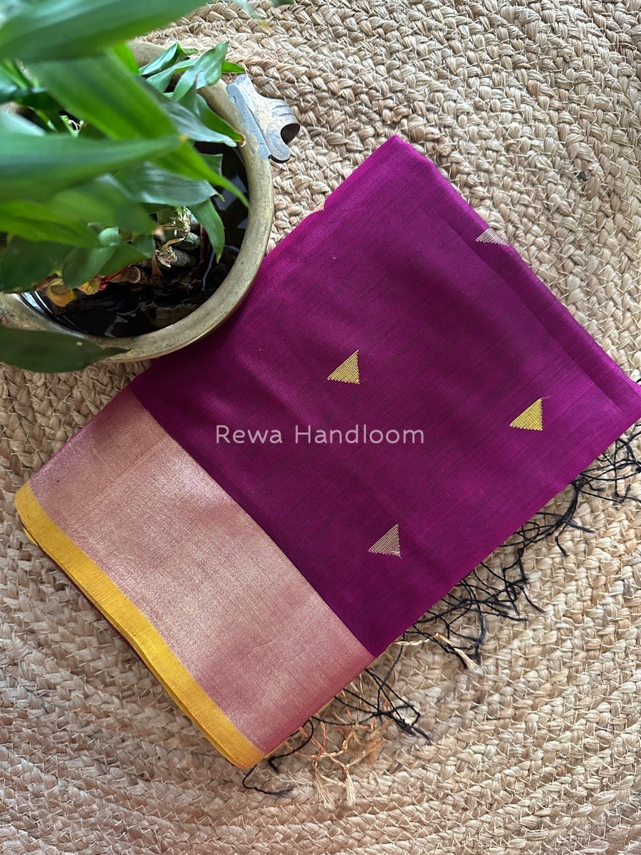 Magenta Zari Triangle Butti Maheshwari Saree SB043