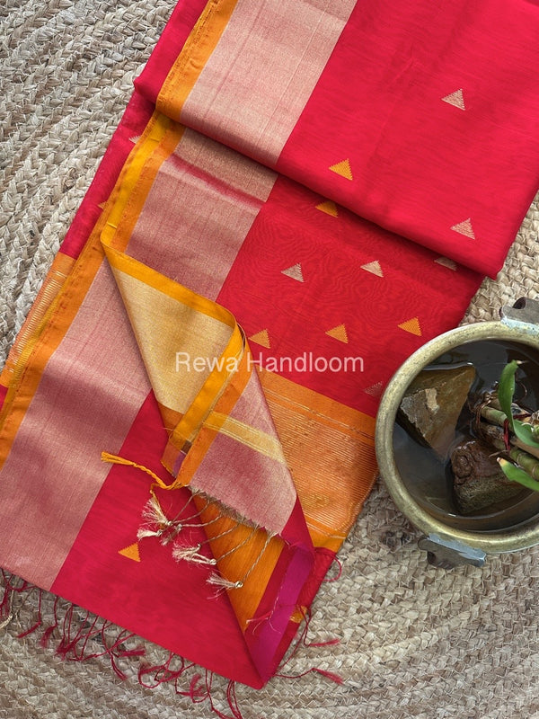  Zari Butti Maheshwari Saree