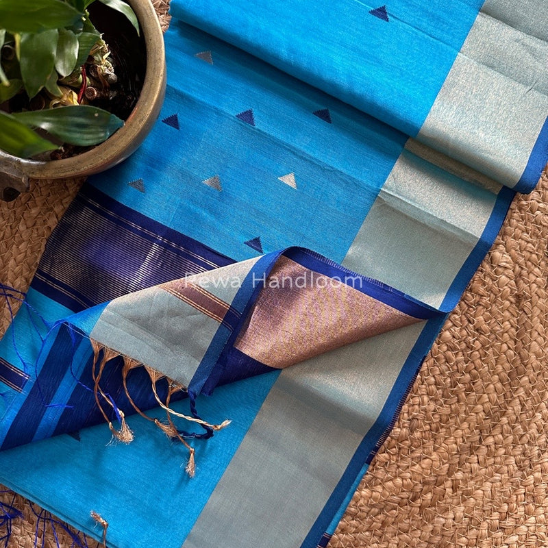  Zari Triangle Butti Maheshwari Saree