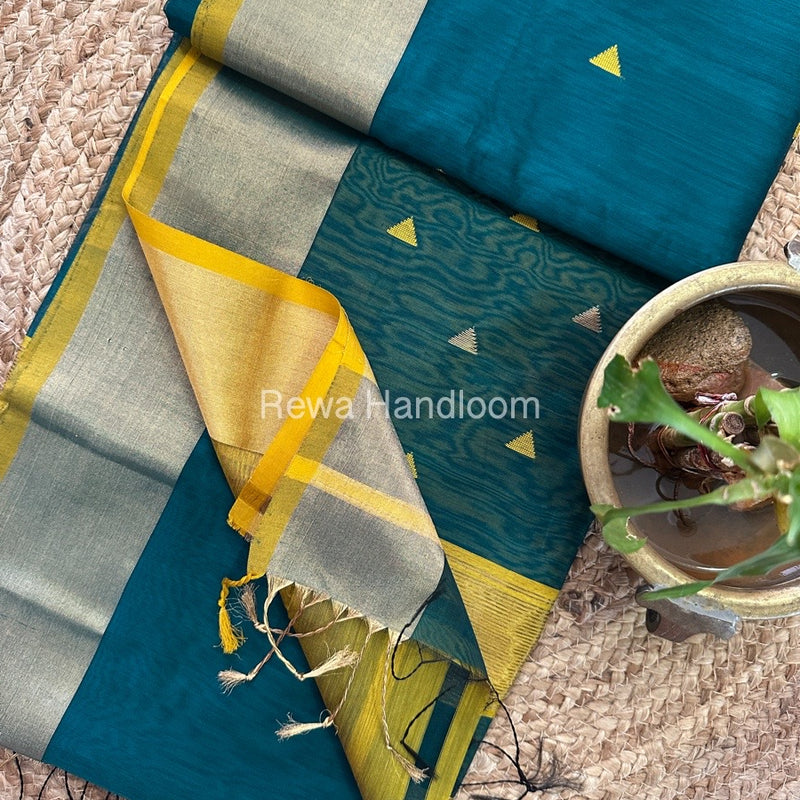  Zari Butti Maheshwari Saree