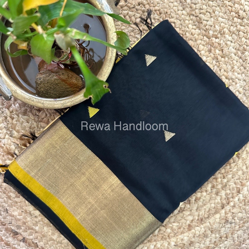 Black Zari Butti Maheshwari Saree SB083