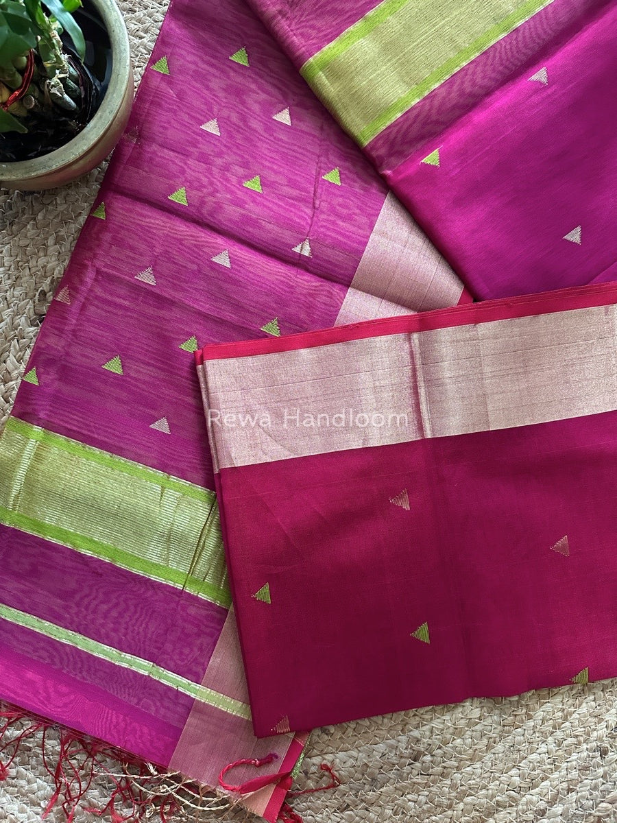 Magenta Zari Triangle Butti Maheshwari Saree SB037