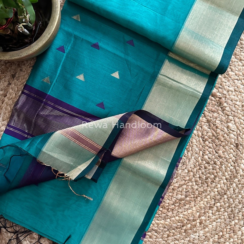  Zari Triangle Butti Maheshwari Saree