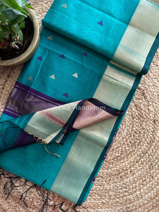  Zari Triangle Butti Maheshwari Saree