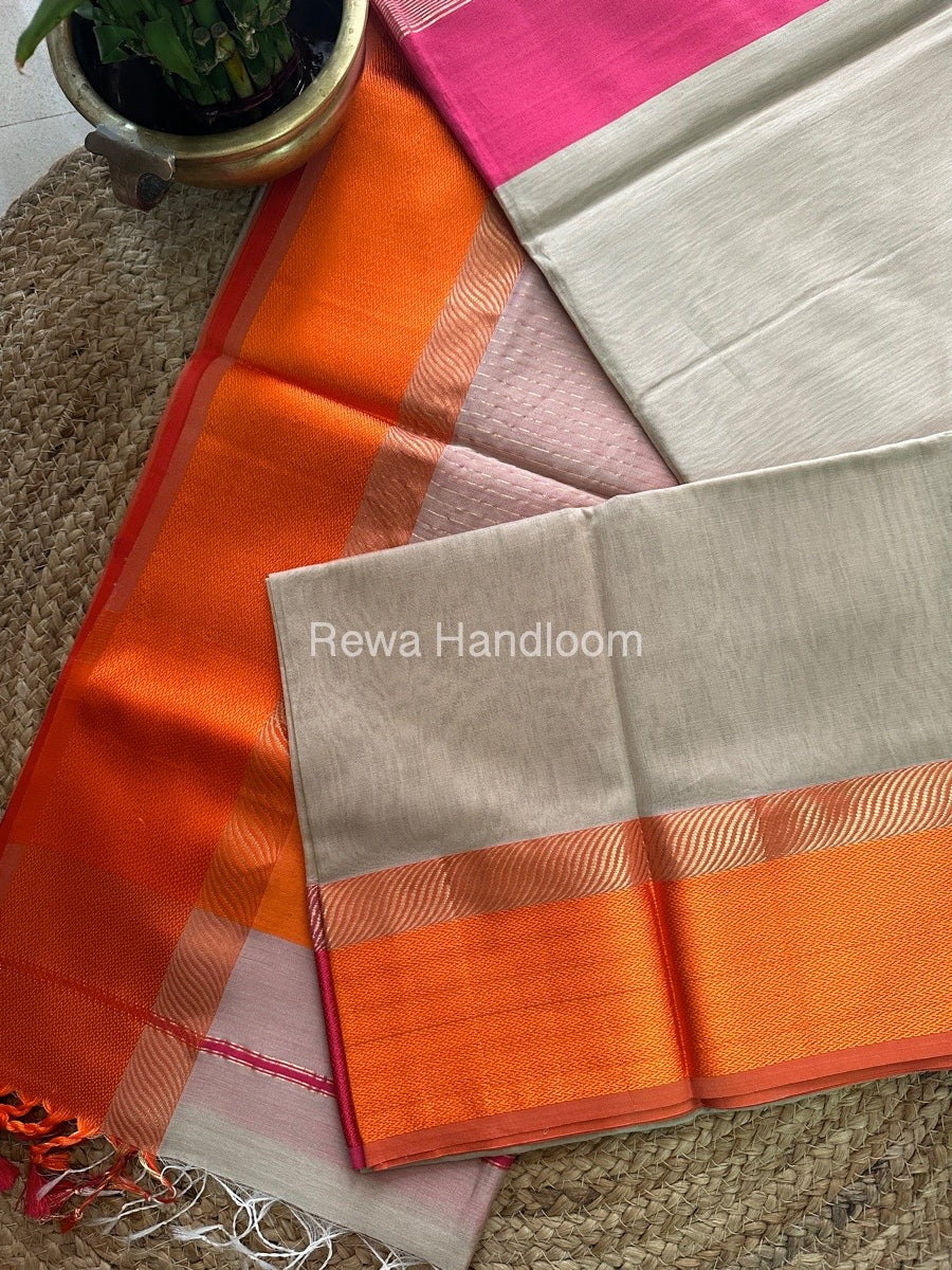 Beige Ganga Jamuna Maheshwari Saree-GJ050