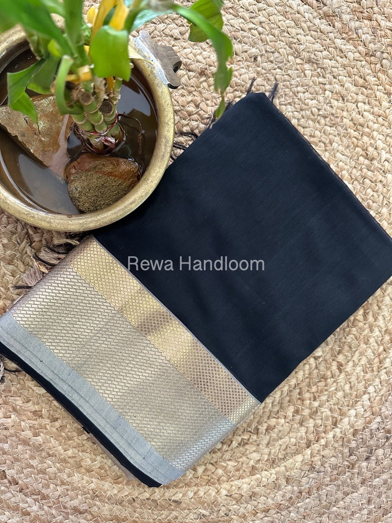 Maheshwari Black Resham Thread Border Saree RTS062