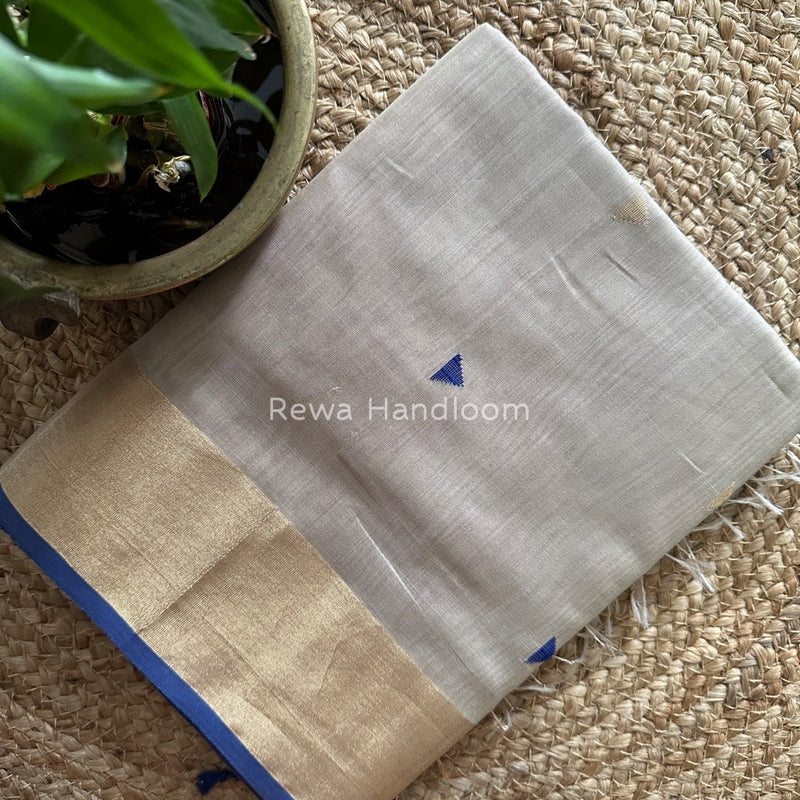 Beige Zari Triangle Butti Maheshwari Saree SB032