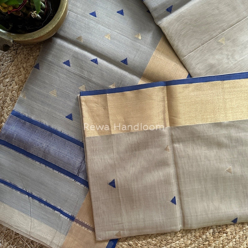 Beige Zari Triangle Butti Maheshwari Saree SB032