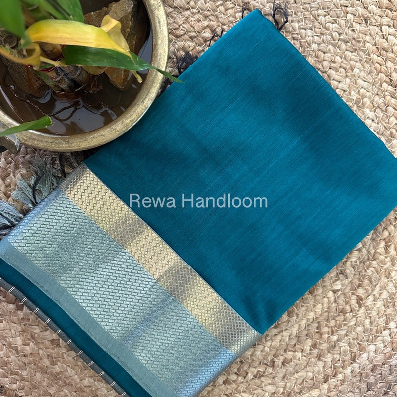 Maheshwari Green Resham Thread Border Saree RTS042
