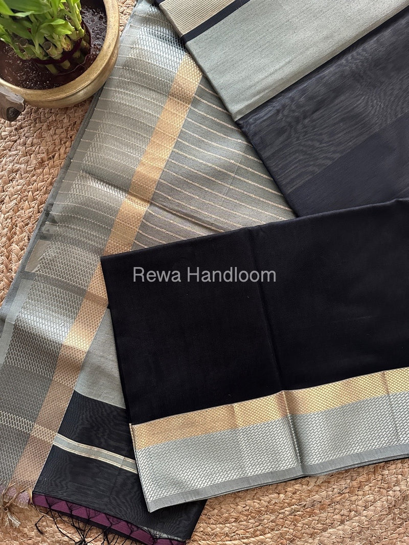 Maheshwari Resham Thread Border Saree