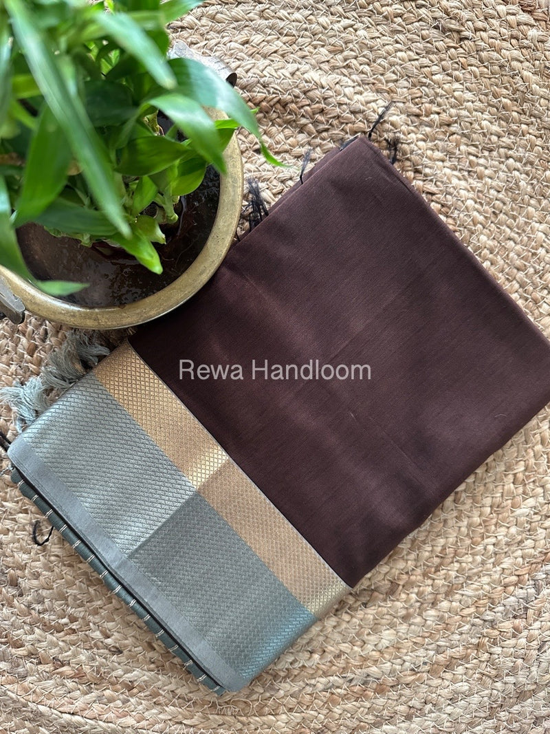 Maheshwari Brown Resham Thread Border Saree RTS055