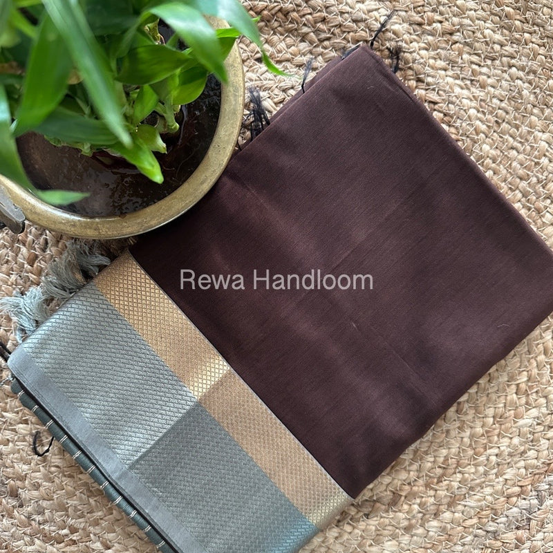Maheshwari Brown Resham Thread Border Saree RTS055