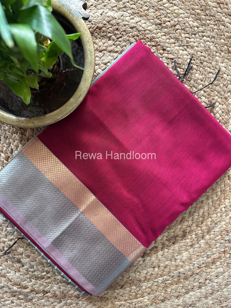 Maheshwari Rani Pink Resham Thread Border Saree RTS063