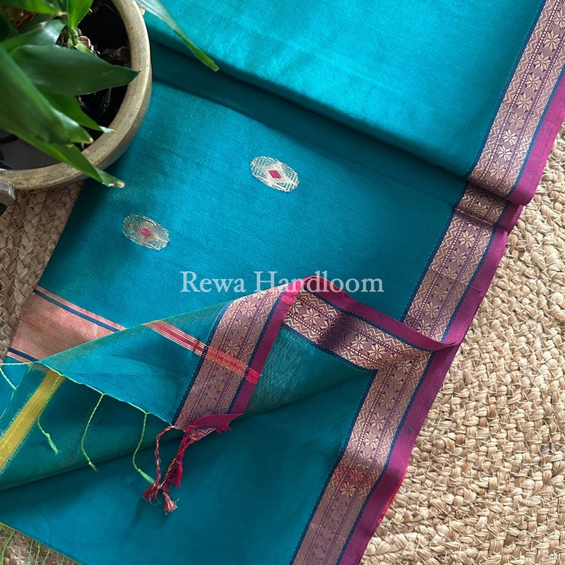  Butta Pallu Zari Border Maheshwari Saree