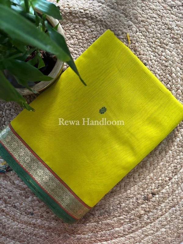 Yellow Butta Pallu Zari Border Maheshwari Saree MBS022