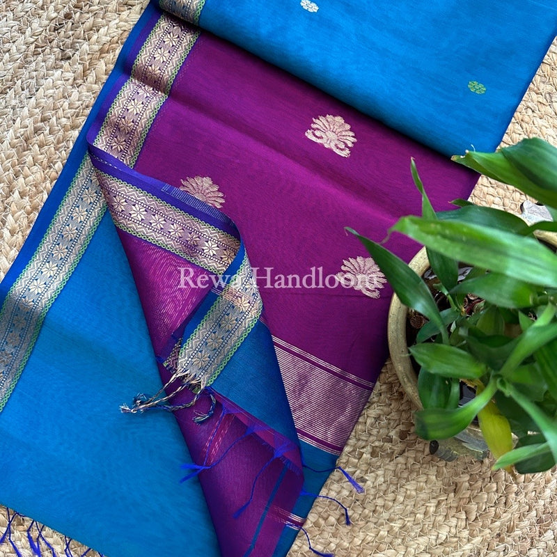 Butta Pallu Zari Border Maheshwari Saree
