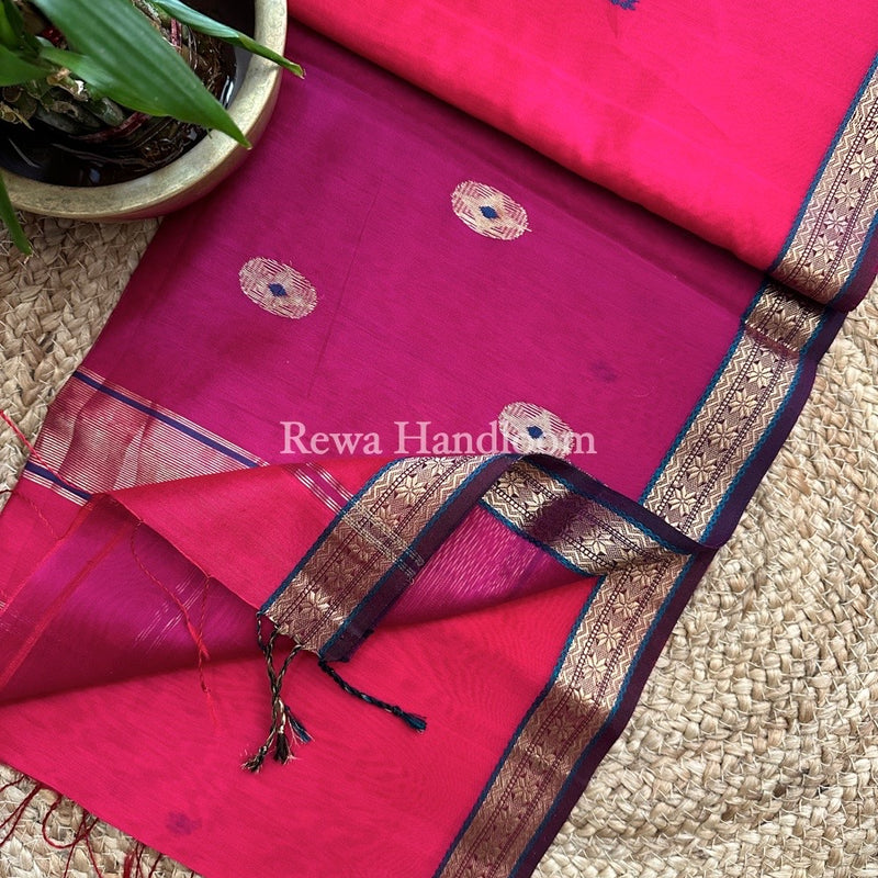 Butta Pallu Zari Border Maheshwari Saree