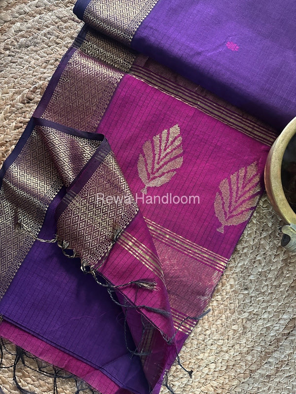 Butta Pallu Zari Border Maheshwari Saree