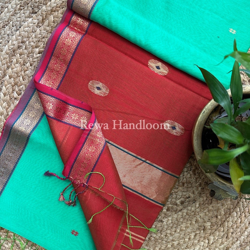  Butta Pallu Zari Border Maheshwari Saree
