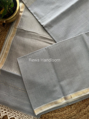 Maheshwari Grey Self Checks Saree CB02