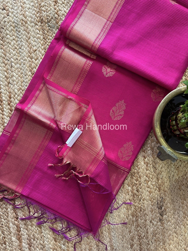 Maheshwari Butta Pallu Silk Saree
