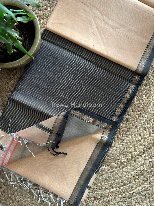 Maheshwari Gicha Weaving Saree