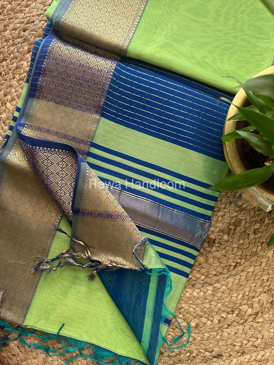 Maheshwari Parrot Green Zari Diamond Border Saree DB01