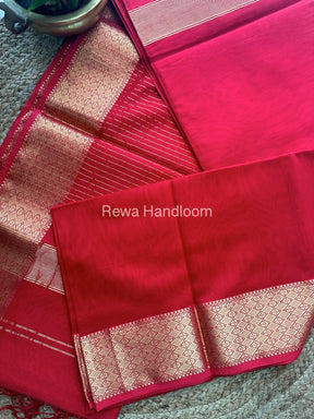 Maheshwari Red Zari Diamond Border Saree DB04