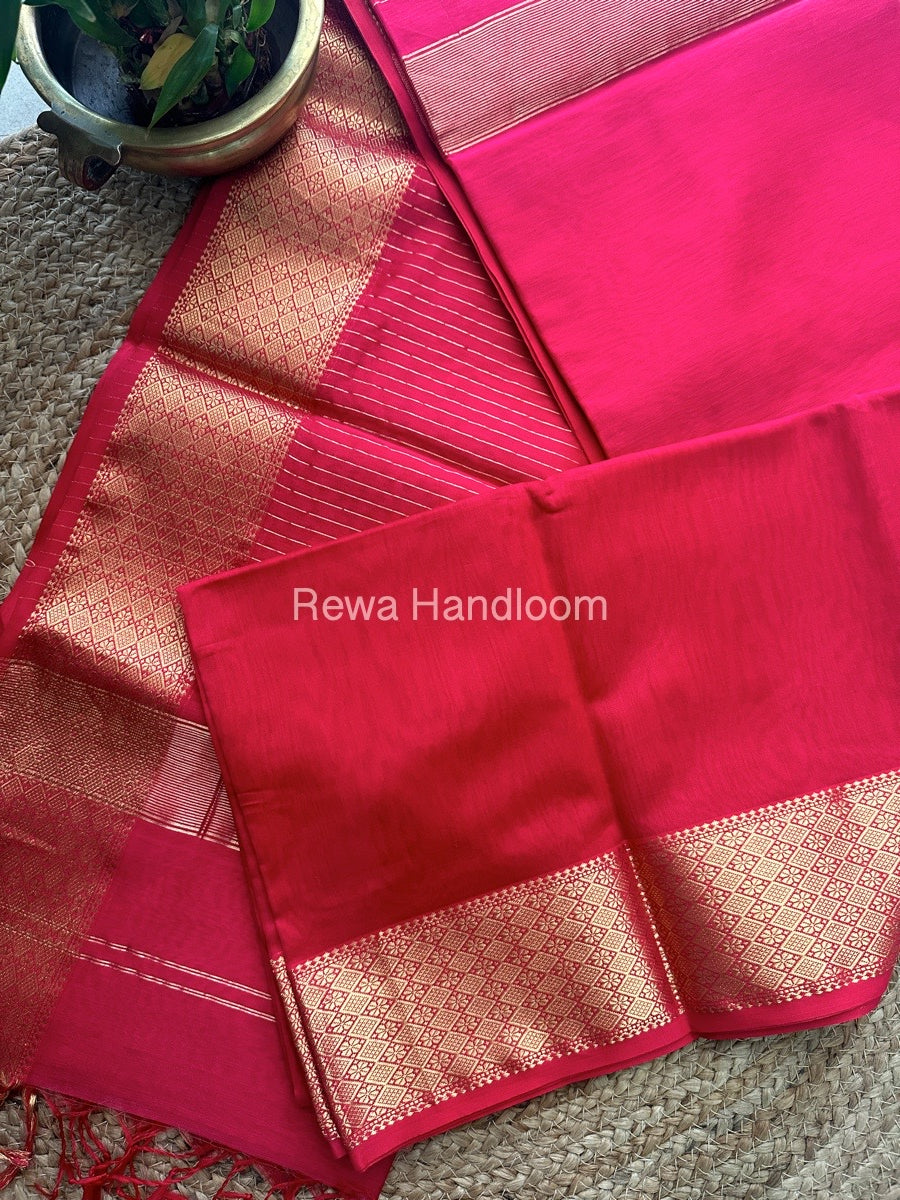 Maheshwari Rani Pink Zari Diamond Border Saree DB06