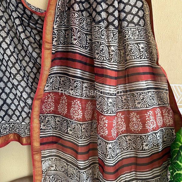 Chanderi Printed Zari Border Saree